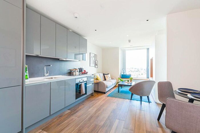 Studio To Rent In Junction Road, Archway, London, N19