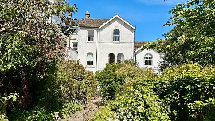 4 Bedroom Town House For Sale In Upper Maze Hill, St. Leonards-On-Sea, TN38