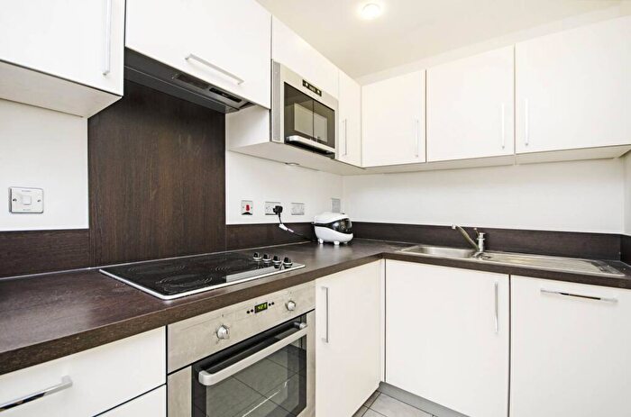 1 Bedroom Flat To Rent In Dalston Square, Dalston, London, E8
