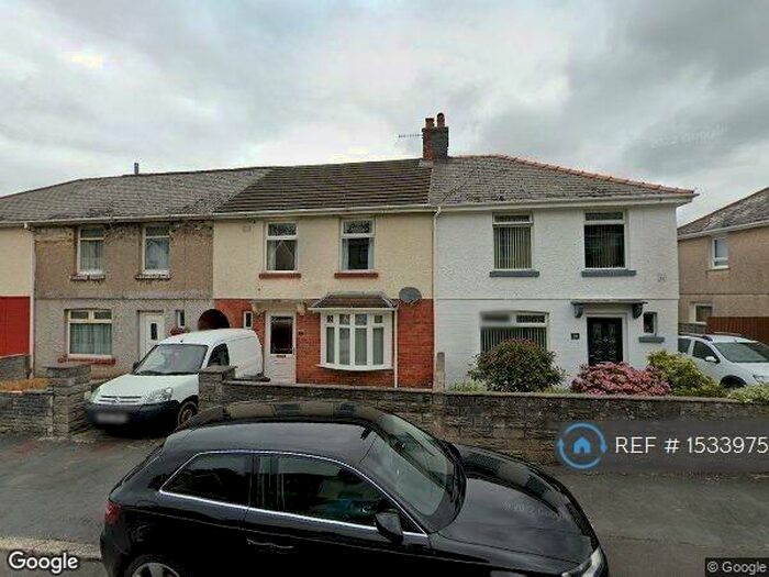 3 Bedroom Terraced House To Rent In Wellfield Avenue, Neath, SA11