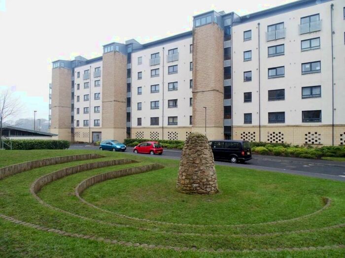 1 Bedroom Flat To Rent In / Hawkhill Close, Leith, Edinburgh, EH7