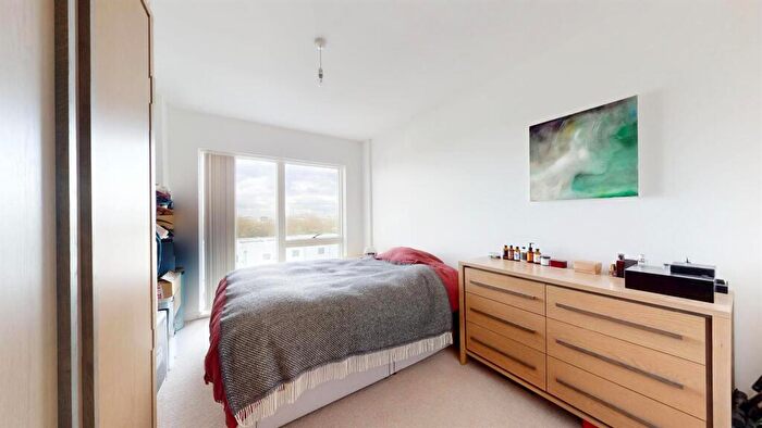 1 Bedroom Flat For Sale In Gallions Reach, London, E16
