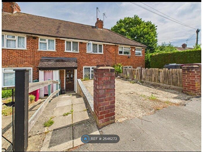 3 Bedroom Terraced House To Rent In Thirlmere Avenue, Tilehurst, Reading, RG30