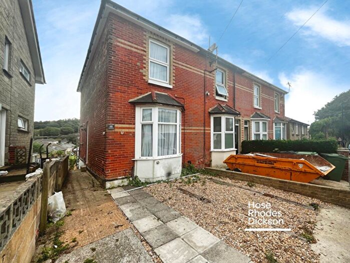 4 Bedroom Semi-Detached House To Rent In Lowtherville Road, Ventnor, PO38