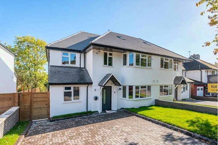 5 Bedroom Property To Rent In Elms Lane, Wembley, HA0