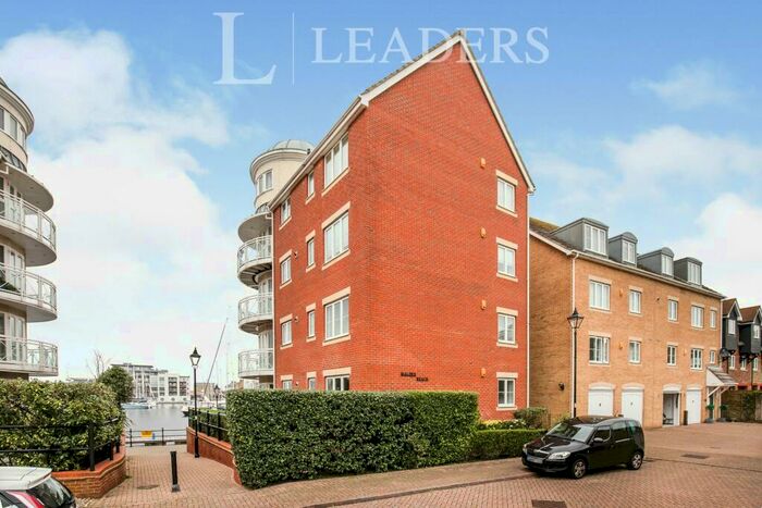2 Bedroom Maisonette To Rent In North Harbour, BN23