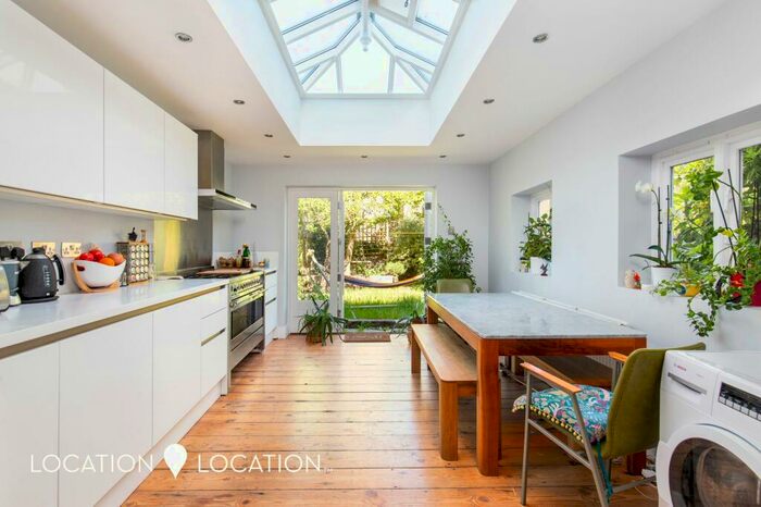 4 Bedroom Terraced House To Rent In Reighton Road, London, E5