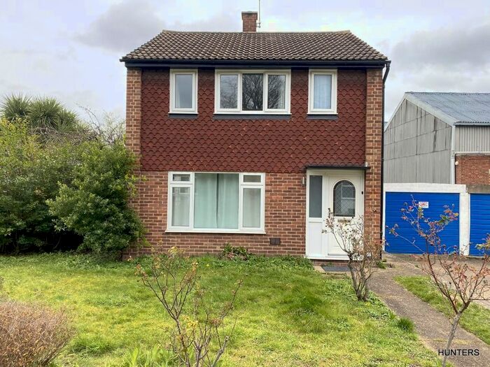 2 Bedroom Detached House To Rent In Harold Road, Sutton, SM1
