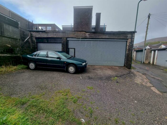 Garage / Parking To Rent In Portland Street, Abertillery, NP13