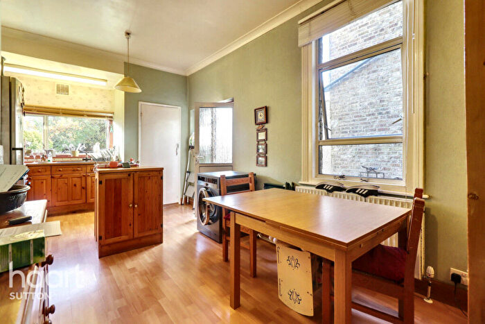 3 Bedroom Semi Detached House For Sale In Lenham Road, Sutton, SM1