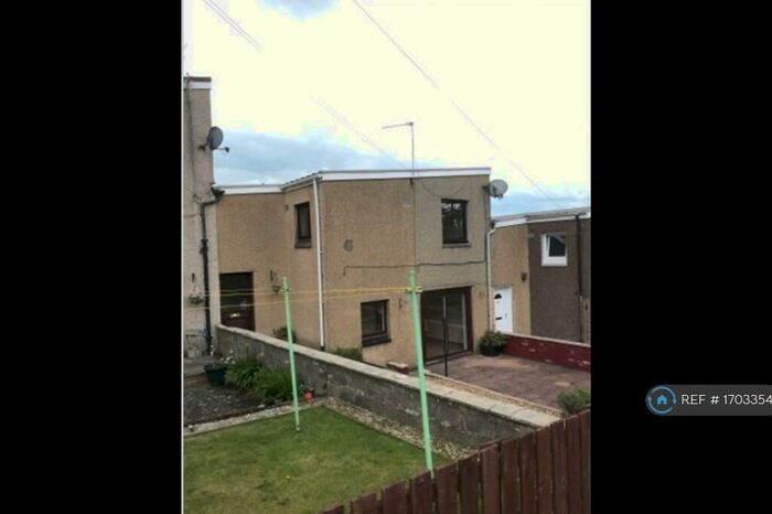3 Bedroom Terraced House To Rent In Limefield Place, Bathgate, EH48