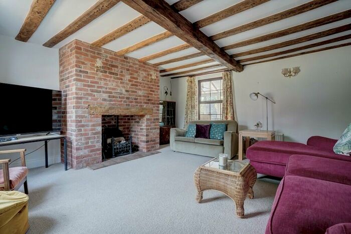 4 Bedroom Detached House For Sale In Loddon Road, Norton Subcourse, Norwich, NR14