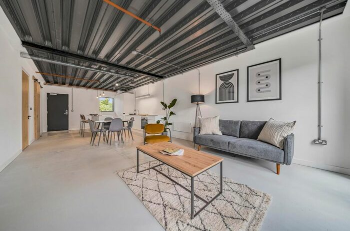 2 Bedroom Flat To Rent In Aire Lofts, Climate Innovation District, LS9