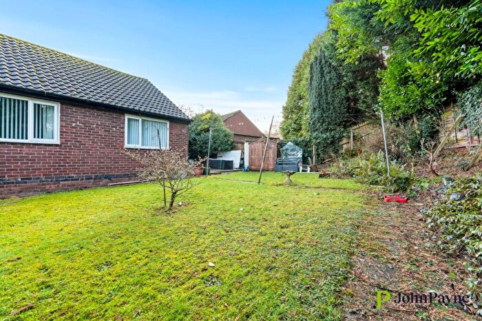 2 Bedroom Bungalow For Sale In Seymour Close, Whitley, Coventry, CV3