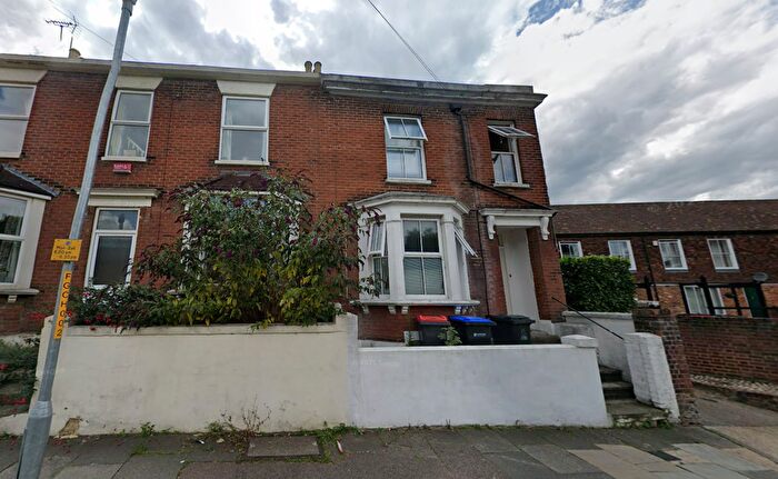 4 Bedroom Property To Rent In Gordon Road, Canterbury, CT1
