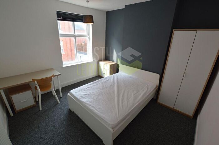 3 Bedroom Terraced House To Rent In Wordsworth Road, Clarendon Park, LE2