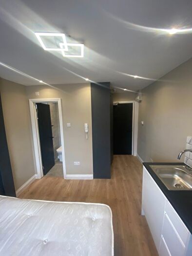 1 Bedroom Flat To Rent In Canterbury Road, Croydon, CR0