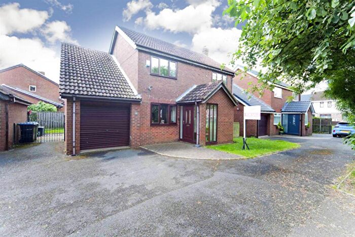 4 Bedroom Detached House For Sale In Whitehouse Court, Easington Village, Peterlee, SR8