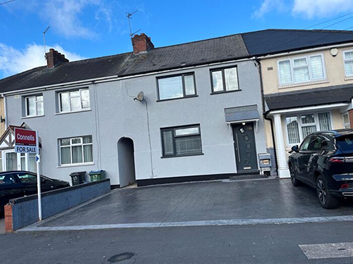 3 Bedroom Semi Detached House For Sale In Giles Road, Oldbury, B68