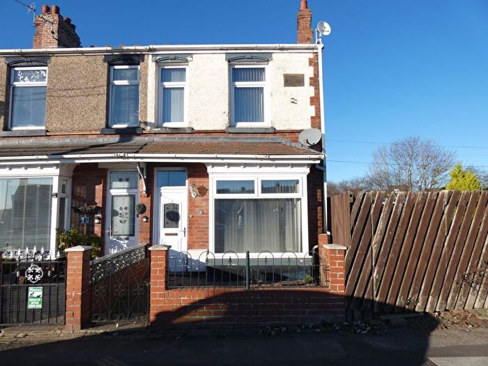 2 Bedroom End Of Terrace House To Rent In Grange Avenue, Auckland Park, Bishop Auckland, DL14