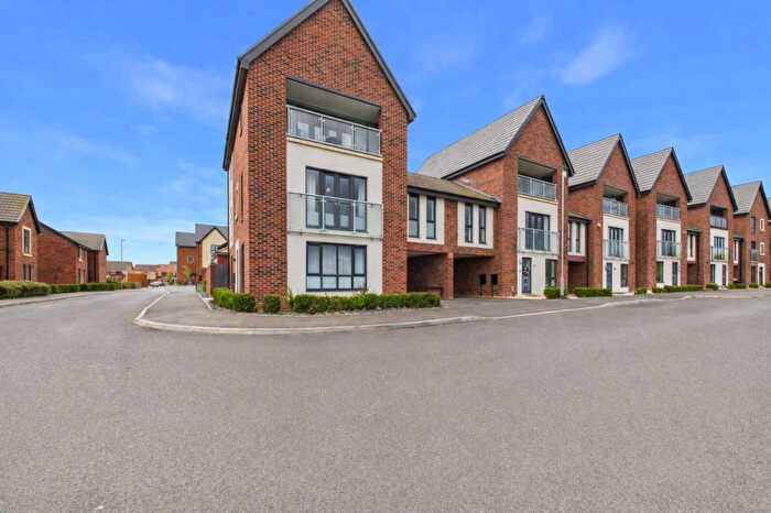 4 Bedroom Link Detached House For Sale In Berrington View, Hampton Gardens, PE7