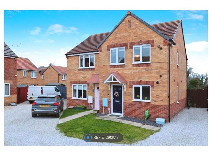 3 Bedroom Semi-detached House To Rent In Gally Knight Way, Langold, S81