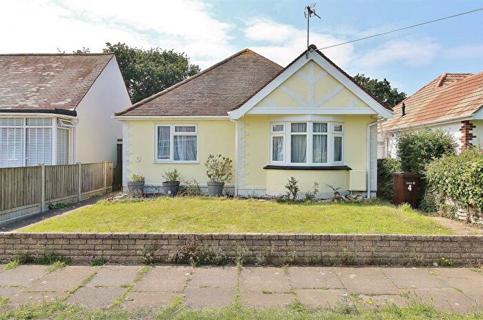 2 Bedroom Detached Bungalow For Sale In Seafields Road, Holland On Sea, CO15