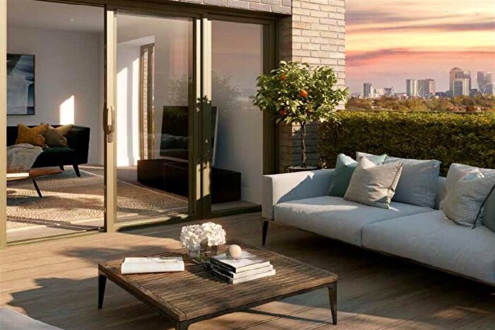 2 Bedroom Apartment To Rent In Bufton House, Astell Road, SE3