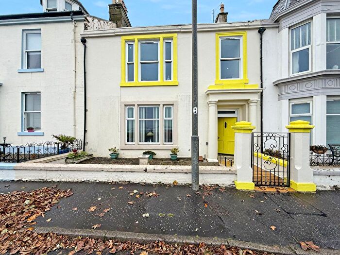2 Bedroom Flat For Sale In Arran Place, Ardrossan, KA22