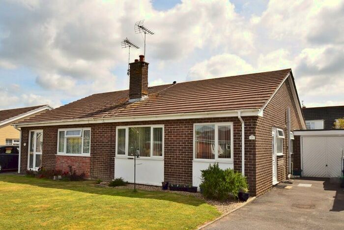 2 Bedroom Semi-Detached Bungalow To Rent In Wool, BH20