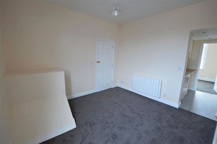1 Bedroom Flat For Sale In High Street, Amblecote, Stourbridge, DY8