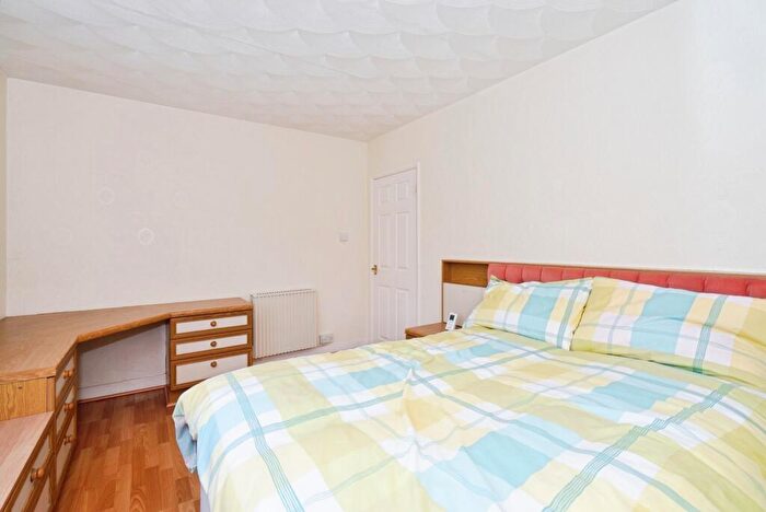 1 Bedroom Flat For Sale In Poynings Drive, Hove, East Sussex, BN3