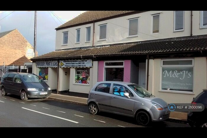 1 Bedroom Flat To Rent In North Road, Clown, S43