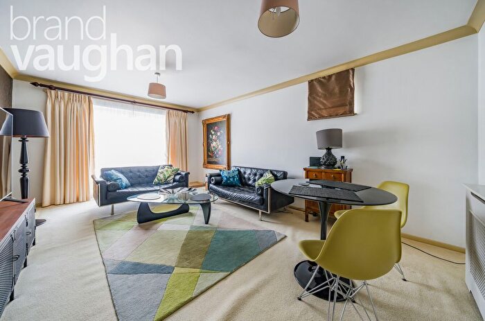 2 Bedroom Flat To Rent In Sovereign Court, The Strand, Brighton, BN2