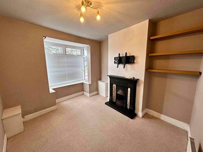 2 Bedroom Terraced House To Rent In Hampton Court Road, B17