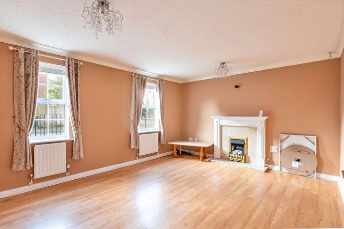 4 Bedroom Detached House For Sale In Grosmont Way, Newport, NP10