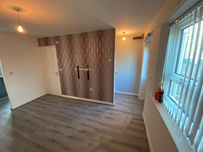 2 Bedroom Terraced House To Rent In Damson Wharf, Tipton DY4
