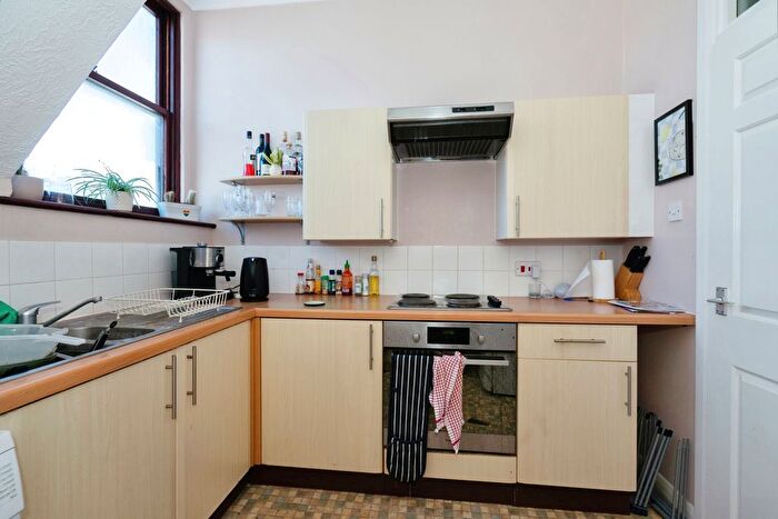 1 Bedroom Flat For Sale In Blatchington Road, Hove, East Sussex, BN3