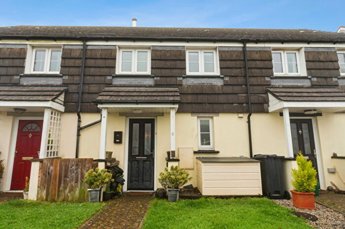 2 Bedroom Terraced House For Sale In Slate Close, Delabole, PL33