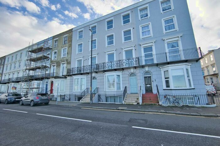 1 Bedroom Flat To Rent In Ethelbert Terrace, Margate, CT9
