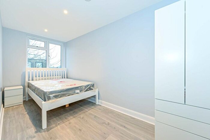 6 Bedroom House To Rent In Bride Street, Barnsbury, London, N7