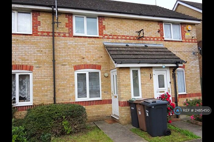2 Bedroom Terraced House To Rent In Larkspur Gardens, Luton, LU4