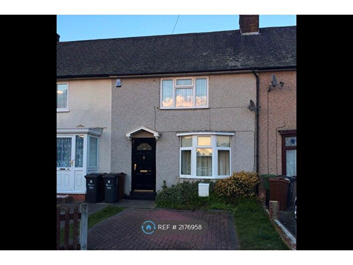 3 Bedroom Terraced House To Rent In Langley Gardens, Dagenham, RM9