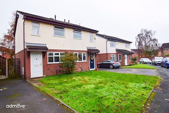 2 Bedroom Semi-Detached House For Sale In Widgeon Road, Altrincham, WA14