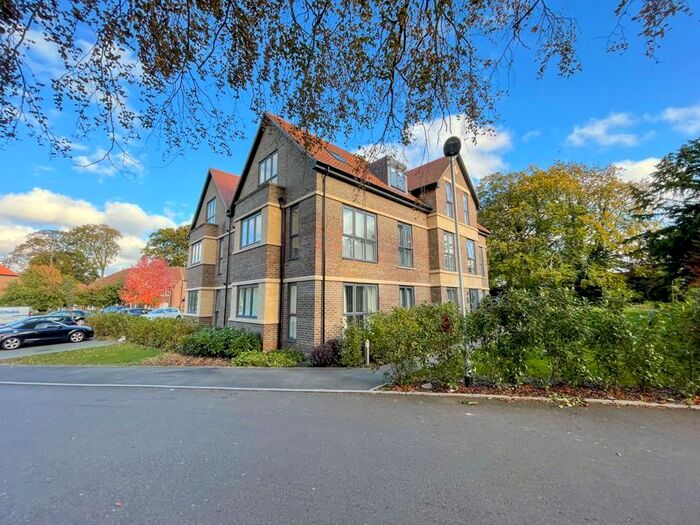 1 Bedroom Flat To Rent In Frances Drive, Dunstable LU6