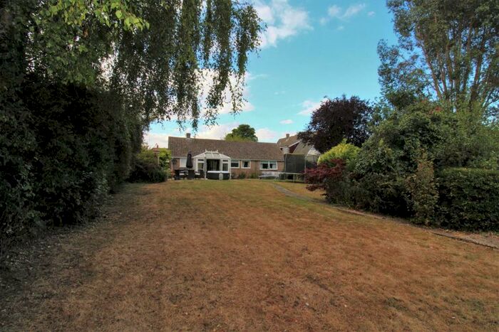 4 Bedroom Detached Bungalow For Sale In Lime Walk, Felsham, Bury St. Edmunds, IP30
