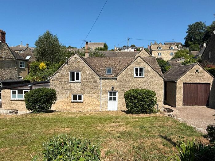 2 Bedroom Detached House For Sale In Oakridge Lynch, Stroud, GL6