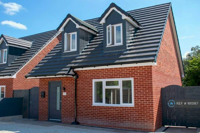 2 Bedroom Detached House To Rent In The Twitchell, Sutton In Ashfield, NG17