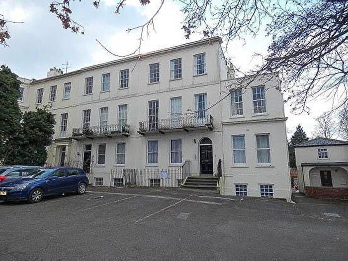 2 Bedroom Apartment To Rent In London Road, Cheltenham, GL52
