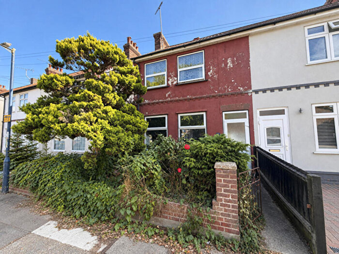 3 Bedroom House For Sale In Looe Road, Felixstowe, IP11